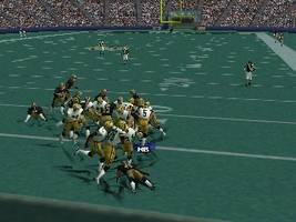 NFL Quarterback Club 2001 Screenshot 1